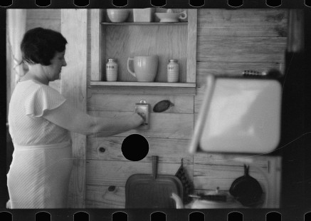 0623_Housewife in modern kitchen , unknown location