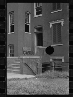 0661_Front of Rooming House , Washington ,D.C.