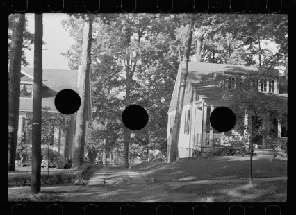 0692_Large modern affluent housing , probably Washington D.C. suburb