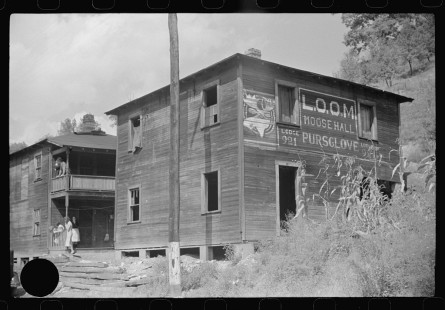 0727_Miners' lodges, Company houses, Pursglove, West Virginia