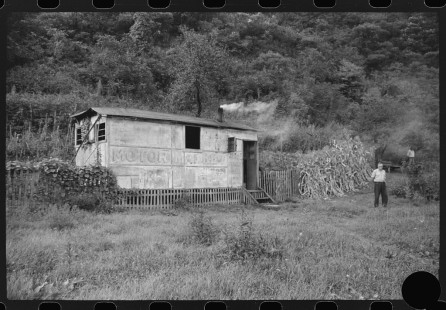 0749_unemployed miner's shanty home ,West Virginia