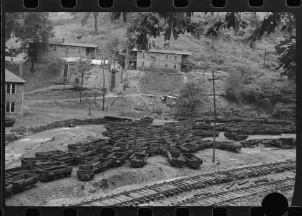 0779_ Cassville , mining community , West Virginia