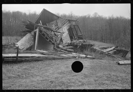 0874_Storm damaged and abandoned property , unknown location