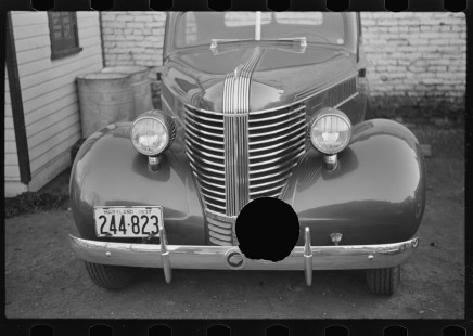 0924_1937 Pontiac Six Deluxeon Maryland plates.