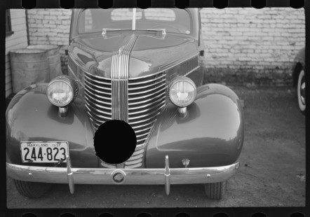 0925_1937 Pontiac Six Deluxe, on Maryland plates.