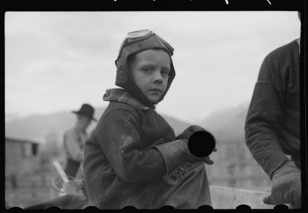 0951_Young person on sheep farm Ravalli County , Montana