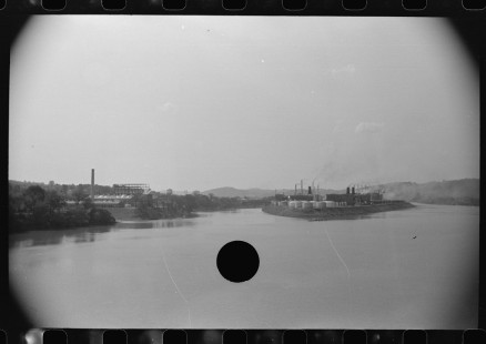 0966_The Kanawha River , West Virginia