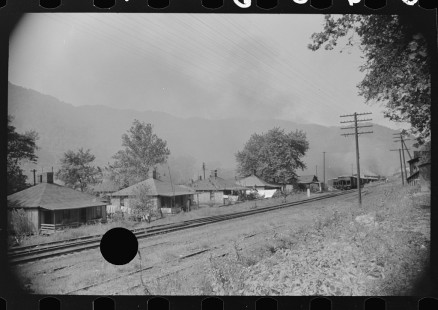 0980_Industial smoke probably from Union Carbide , Charleston