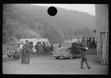 1000_Payday for miners, probably Caples , West Virginia