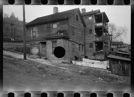 0205_House for re-development , Mariemont