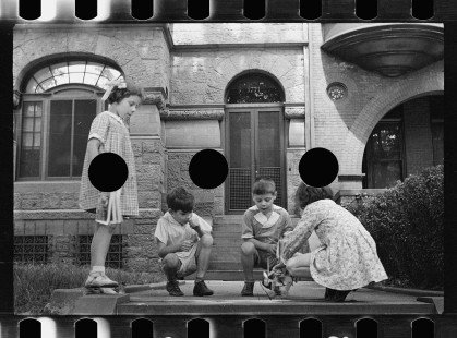 0366_Children playing, middle-class white , Washington D.C.