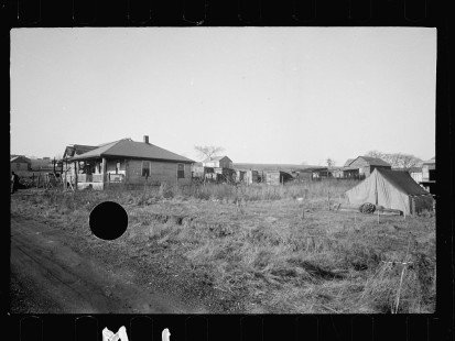 0374_House with shacks , "Blight House," district, Hamilton County