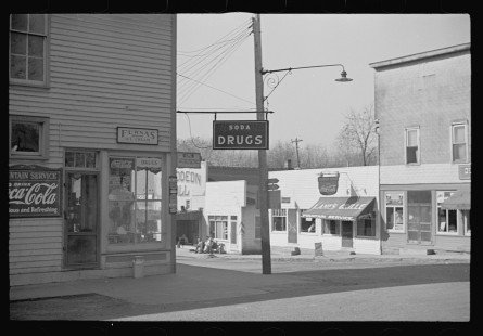 0452_Drug store and street corner, Nashville, Indiana